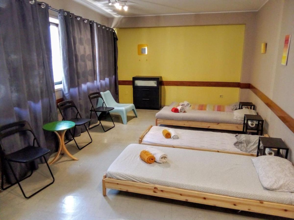 City Drops Hostel Batalhaprivate Room Porto Exterior photo