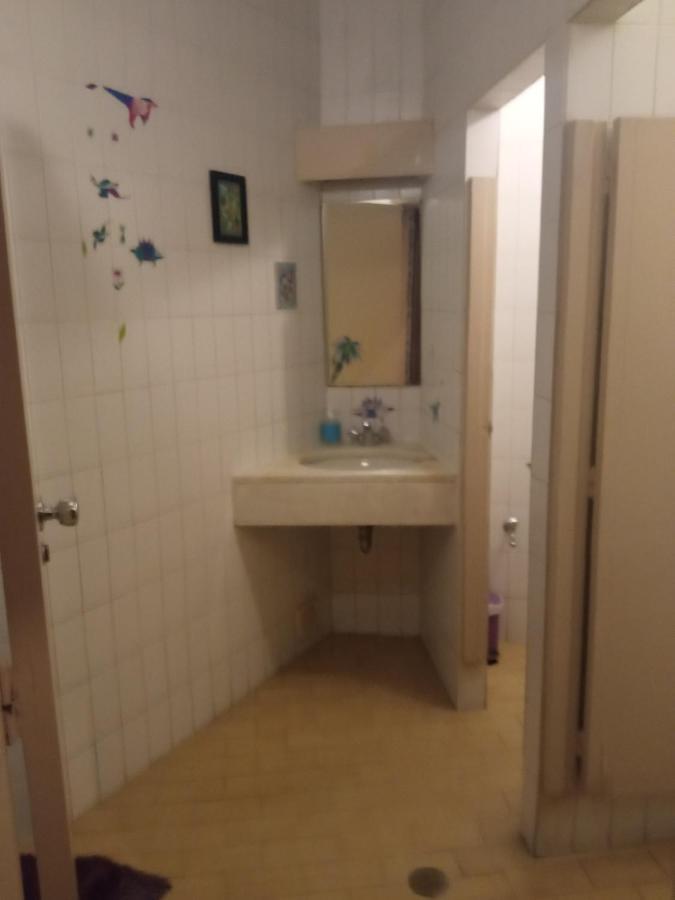 City Drops Hostel Batalhaprivate Room Porto Exterior photo